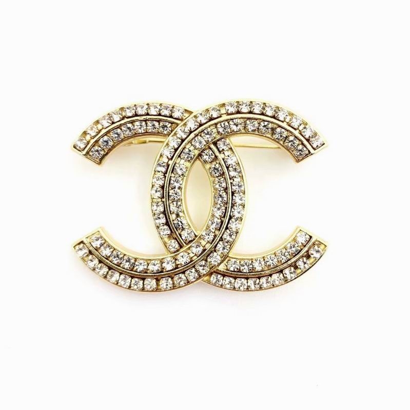 Chanel Brooch 310